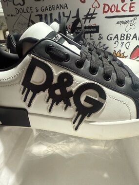Dolce & Gabbana White Shoe Box with Black & Red Graphic Print size 41
